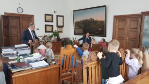 rozmowa dzieci z zastępcą prezydenta miasta Lublina pan Mariusz Banach